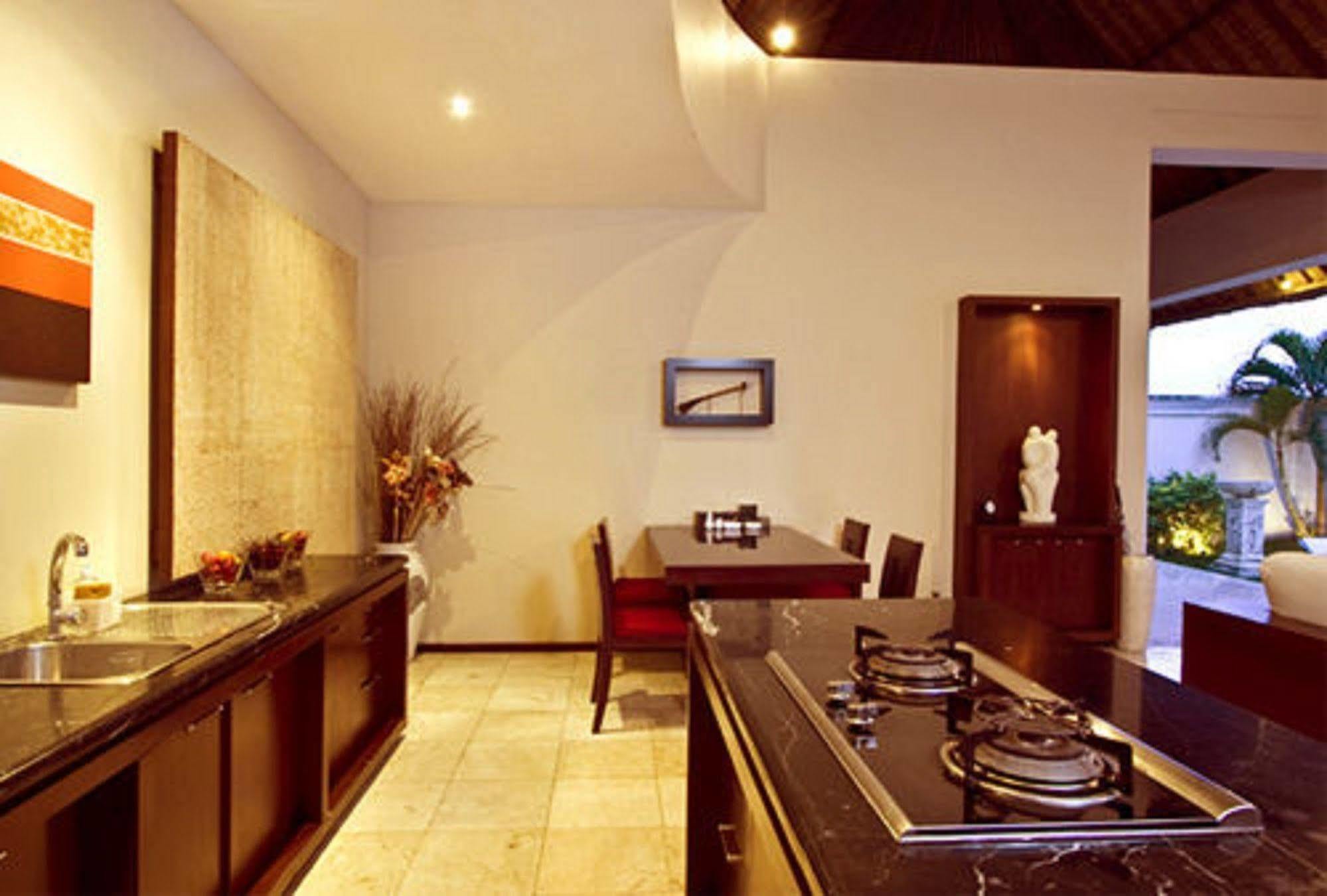 Arsa Villa Bali Seminyak Exterior foto
