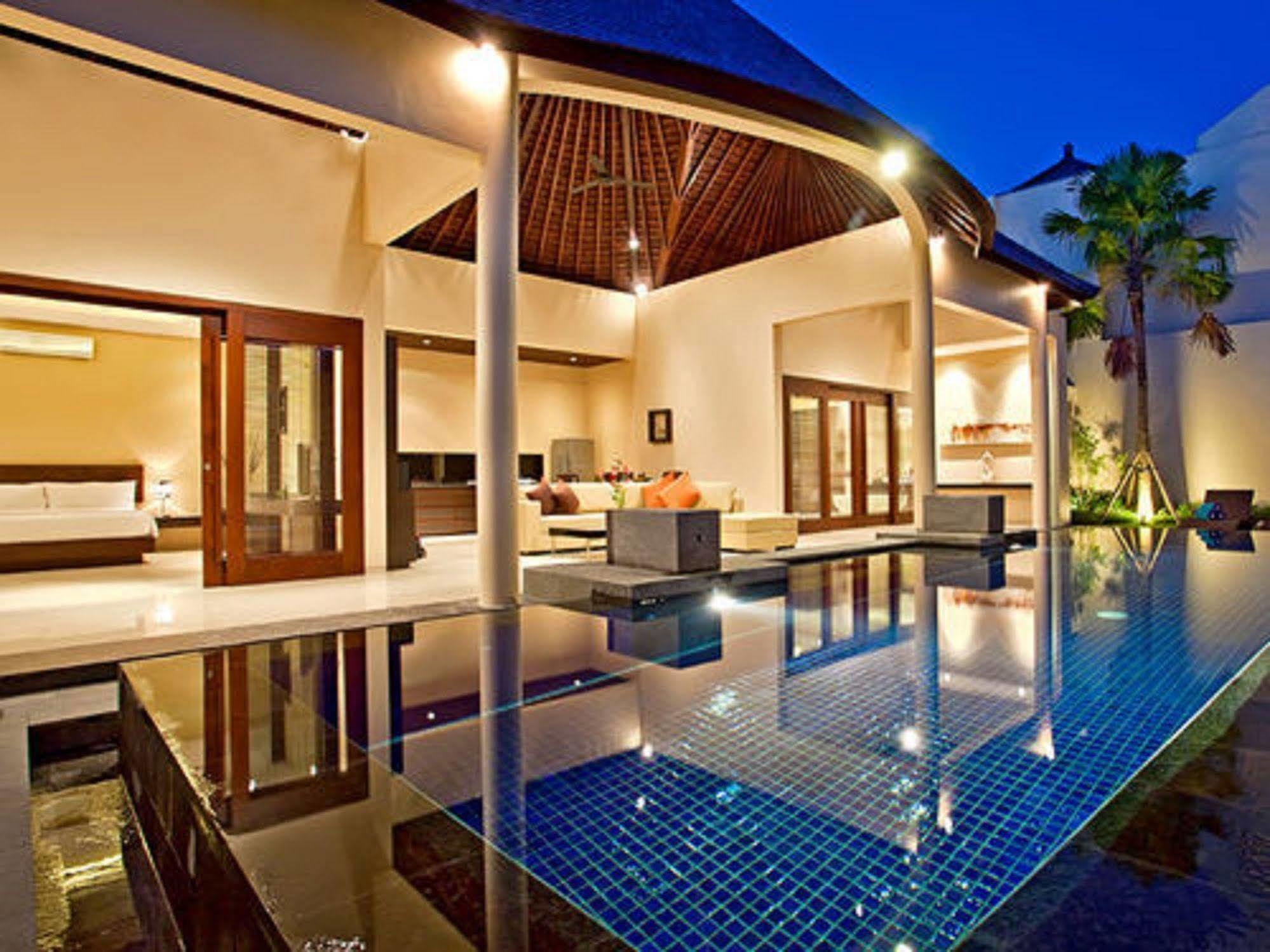 Arsa Villa Bali Seminyak Exterior foto
