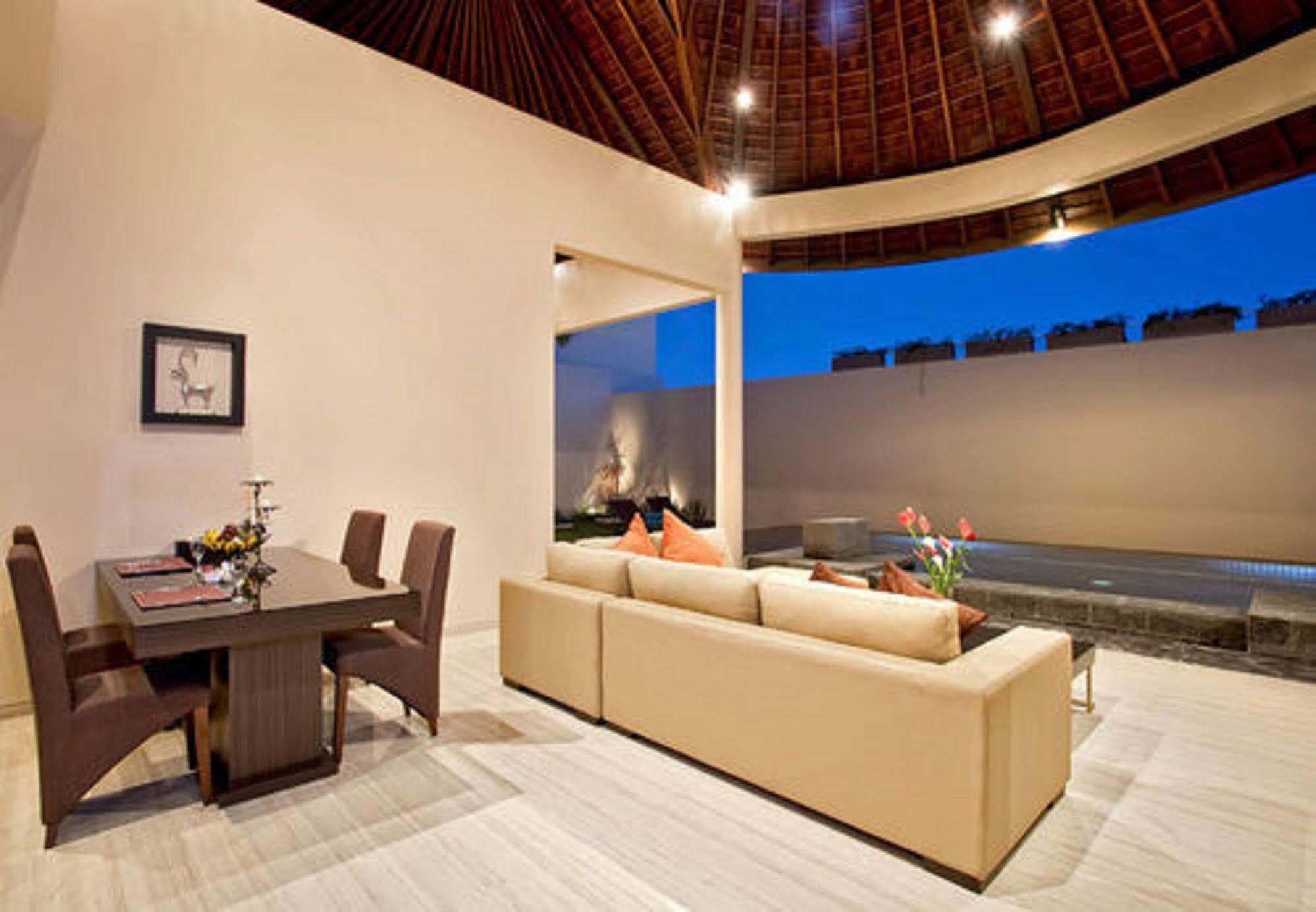 Arsa Villa Bali Seminyak Exterior foto